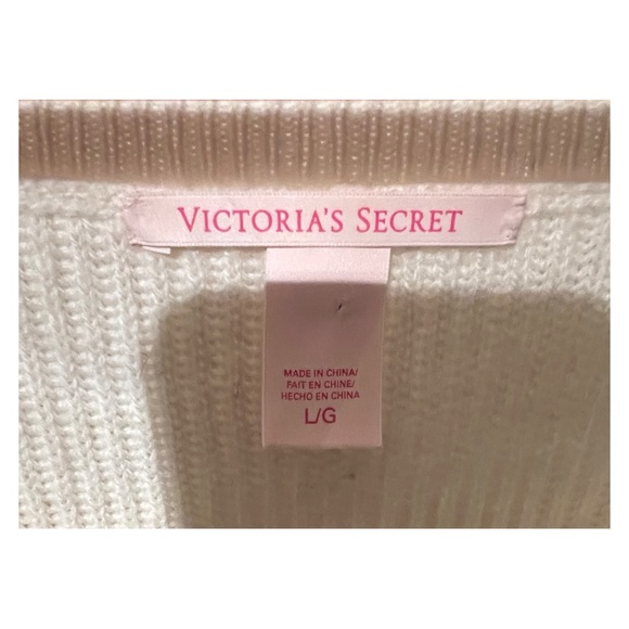 Victorias Secret LS scoop neck sweater, size large. Super cute with jeans. - Picture 3 of 4